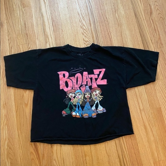 Bratz dolls black tshirt - Picture 2 of 7